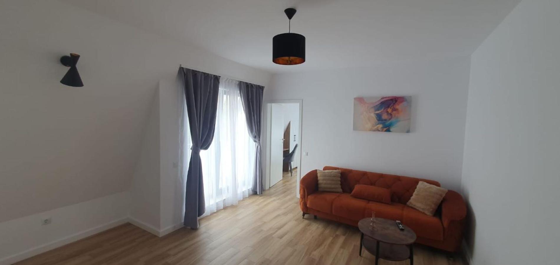 Cinque Stelle Hotel Apartments 클루지나포카 외부 사진