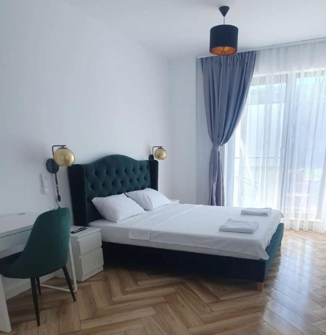 Cinque Stelle Hotel Apartments 클루지나포카 외부 사진