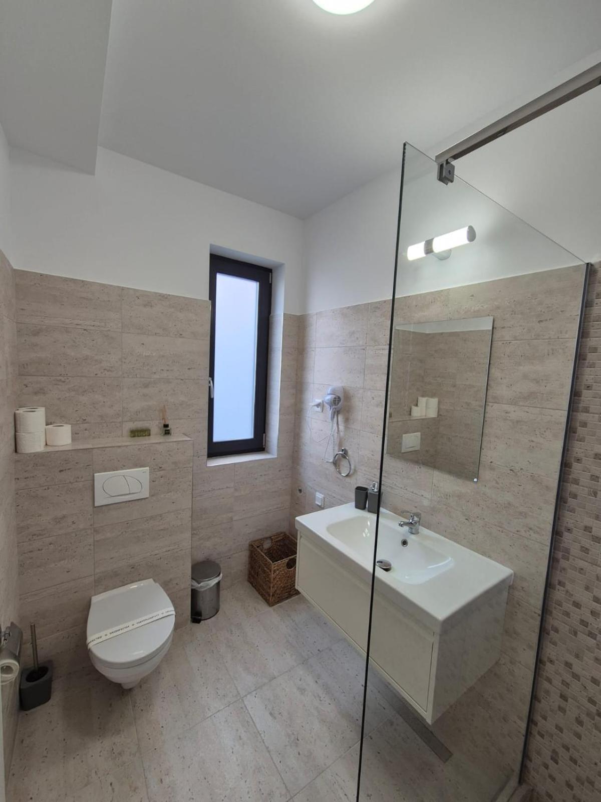 Cinque Stelle Hotel Apartments 클루지나포카 외부 사진