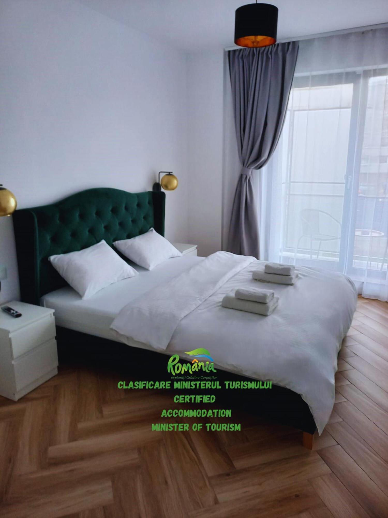 Cinque Stelle Hotel Apartments 클루지나포카 외부 사진